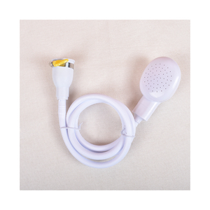 2023 nouvel an vente pas cher Silicone pommeau de douche pour animaux de compagnie essentiel chien toilettage nettoyage outil de bain pour une utilisation à la main caractéristique stocké - Product Image 3