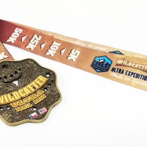 ผู้ผลิตขายส่งเหรียญรางวัลกีฬาวิ่งมาราธอนไตรกีฬาแบบ 3 มิติ โลหะ 5K 10K สไตล์โบราณและสมัยใหม่  แบบกำหนดเอง Wild Catter ultra - Product Image 5