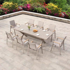 Table de salle à manger rectangulaire extensible beige à lattes pour extérieur, avec pieds en X, idéale pour jardin et café - Product Image 4