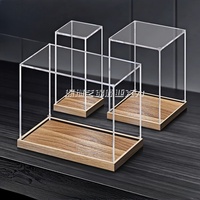 Boîte acrylique personnalisée avec socle en bois pour figurines