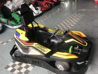 Instalaciones de entretenimiento Ride-on-Car Instalaciones de entretenimiento Go-Karts para interiores y exteriores en centros comerciales para adultos Go-Karts