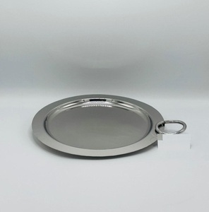 Plateau de service en acier inoxydable résistant à la rouille pour une utilisation durable dans les cuisines et les hôtels - Product Image 4