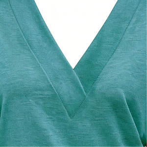 T-<span class=keywords><strong>shirt</strong></span> court ample personnalisé pour <span class=keywords><strong>femme</strong></span>, col en V, en coton et fibre de bambou, manches courtes, respirant, idéal pour l'été - Product Image 3