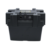 Caja de Batería Portátil de Plástico con Encendedor de Cigarrillos, Voltímetro USB, Conector Anderson e Interruptor Marino
