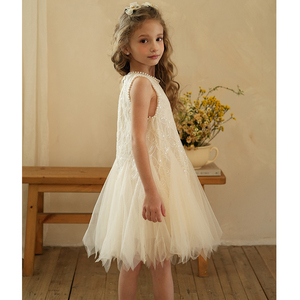 Offre Spéciale solide modèle numéro <span class=keywords><strong>robe</strong></span> en <span class=keywords><strong>tulle</strong></span> blanc pour bébés jupe de cérémonie de fête d'anniversaire d'été fraîche et respirante - Product Image 6