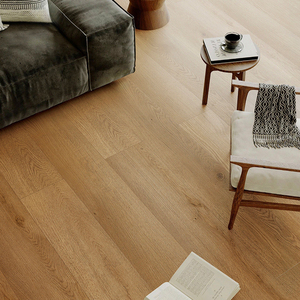 พื้นไม้เอ็นจิเนียร์แบบเรียบเนียนทันสมัยสำหรับตกแต่งพื้นห้องนั่งเล่นสีเข้ม - Product Image 1