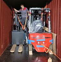 Robot de livraison AGV EP Equipment XCD021 avec navigation laser par code QR, fourche 1000x100mm, charge utile 200kg, charge en 1,5h, autonomie 4-6h