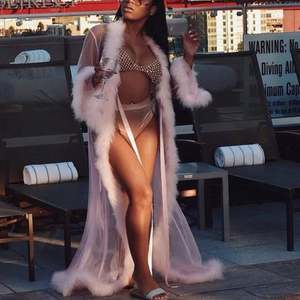 SFY761 Robe de mariée en dentelle de haute qualité pour femmes, robe de mariée douce, robe de mariée transparente en maille, jupe longue, robe de nuit sexy pour femmes - Product Image 1