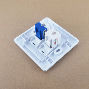 <span class=keywords><strong>UTP</strong></span> Cat6 RJ45 <span class=keywords><strong>Keystone</strong></span> <span class=keywords><strong>Jack</strong></span> Trong Trắng Và <span class=keywords><strong>Keystone</strong></span> Đấm-Xuống Đứng - Product Image 6