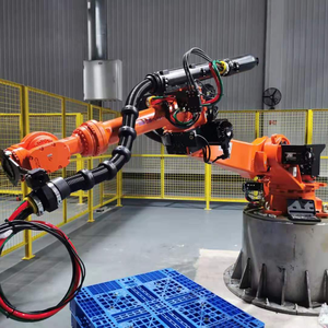 Robot KR 300 R2700-2, en Combinación con Pinzas No Estándar, Logra un Manejo Estable y Eficiente, Trabajo de 6 Ejes - Product Image 2