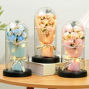 Boîte cadeau pour la Saint-Valentin, la remise des diplômes, Noël, Halloween, <span class=keywords><strong>fleurs</strong></span> <span class=keywords><strong>séchées</strong></span>, <span class=keywords><strong>fleurs</strong></span> éternelles, <span class=keywords><strong>fleurs</strong></span> de savon réalistes, haute qualité, pour la maison - Product Image 3