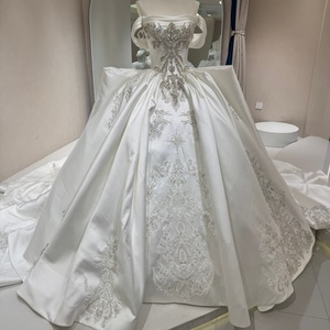 Dw0211 Vestido de Novia de Lujo Hecho a Medida, Estilo Princesa, en Satén, con Bordado de Cristales, Hombros Descubiertos y Cola Catedral, Jancember - Product Image 1