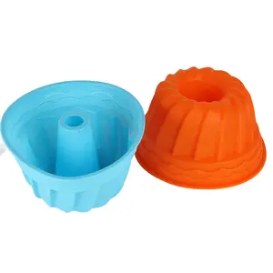 Wholesale DIY baking tools creative cake mold pumpkin shape hollow silicone cake mold