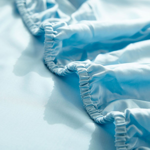Juego de Ropa de Cama de Fibra de Bambú Azul Cielo, Cama de 1.8m, Tres Piezas, Transpirable, Color Sólido, Teñido Reactivo QYBTJ-008 M - Product Image 2