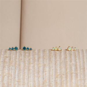 Trinity Birthstone Climbers |   Pendientes de Acero Inoxidable con Baño de Oro de 18K PVD y Circonita, con Piedra de Nacimiento, para Mujer |   Resistente al Agua y Duradero - Product Image 6