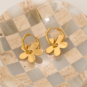 Pendientes Colgantes Casuales Minimalistas con Diseño de Girasol de <span class=keywords><strong>Barcelona</strong></span>, NUEVOS, Chapados en Oro de 18k, Hipoalergénicos, de Acero Inoxidable, Joyería para Mujer, Dazan - Product Image 3