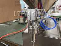 Machine de remplissage de liquide manuelle 5-110 ml, machine de remplissage de crème réglable