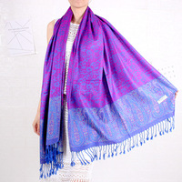 Châle Bohème Ethnique Jacquard Paisley en Viscose avec Franges et Pompons, Écharpe Pashmina pour Femme, Idéal pour Voyages au Népal, Photo, Voile Musulman, Hijab, Foulard
