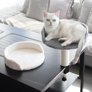 360 ° <span class=keywords><strong>Cama</strong></span> para Gatos Giratoria y Ajustable <span class=keywords><strong>con</strong></span> Abrazadera en C para Escritorio, <span class=keywords><strong>con</strong></span> Soporte para Hamaca y Poste <span class=keywords><strong>Rascador</strong></span> para Fijar al Escritorio, Percha para Gatos - Product Image 4