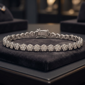 Lujosa Pulsera de Diamantes Naturales de Corte Brillante de 3.93CTW, Chapada en Oro de 14K y Rodio, Diseño Simétrico, Regalo para Bodas - Product Image 1