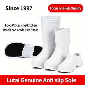 Chaussures de travail antidérapantes en EVA de qualité alimentaire, imperméables et résistantes à l'huile pour la cuisine et la transformation alimentaire - Product Image 1