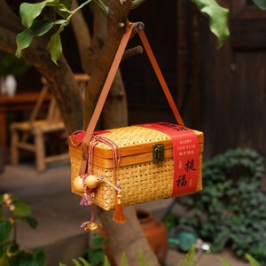 Sac de soleil féminin en bambou, sac panier en bambou, sac tissé vintage fait main en bambou - Product Image 5