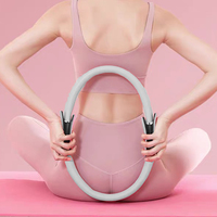 Vente en gros de cercle de fitness en plastique, anneau de yoga pilates, cerceau de musculation, accessoire de résistance cinétique