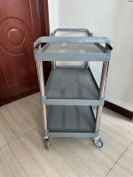 Troli Sajian dari Baja Anti Karat & Plastik Food Grade dengan Kapasitas 200KG, Finishing Perak untuk Hotel dan Restoran