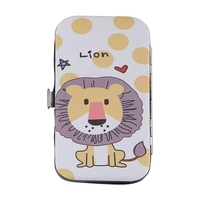 Kit de coupe-ongles portable classique 7 en 1 en acier inoxydable avec motif de dessin animé, boîte de couleur et logo personnalisé