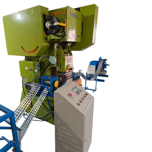Clôture de sécurité enduite de <span class=keywords><strong>PVC</strong></span> galvanisée en acier automatique à grande vitesse faisant la machine - Product Image 2