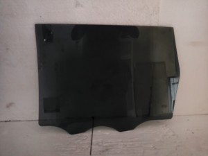 Porte arrière droite de haute qualité et pare-brise pièces de voiture en verre UV pare-brise de véhicule - Product Image 2