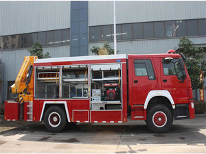 Vehículo <span class=keywords><strong>de</strong></span> <span class=keywords><strong>Bomberos</strong></span> <span class=keywords><strong>de</strong></span> 266 CV con Grúa <span class=keywords><strong>de</strong></span> 10 Toneladas y Capacidad <span class=keywords><strong>de</strong></span> Agua <span class=keywords><strong>de</strong></span> 8000 L para Emergencias Urbanas e Industriales - Product Image 4