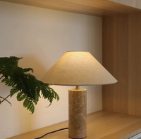 مصباح طاولة عصري بتصميم وابي-سابي باللون الأصفر، إضاءة LED دافئة بيضاء مع جهاز تحكم عن بعد، معتمد من CE لغرف النوم وغرف المعيشة وغرف الدراسة