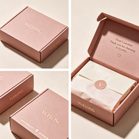Boîtes d'expédition en papier personnalisées avec logo imprimé pour les petites entreprises, boîtes d'emballage en carton ondulé pour chaussures et vêtements