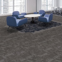Kommerzielle Moderne Büro-Teppichfliesen 50x50 Nylon PVC-Rücken Rutschfeste Faser für Arbeitsplatz Fleckbeständig