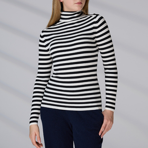Usine de fabrication de pulls ODM OEM, pull à col roulé en coton 100%, manches longues, rayé, pour femmes et filles - Product Image 4