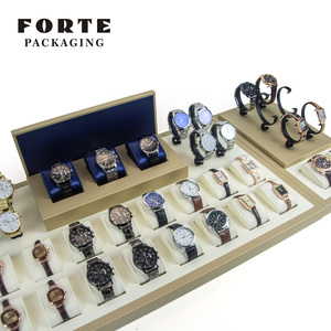 高級カスタムロゴ時計スタンドジュエリーディスプレイセットメタルマイクロファイバー時計ホルダーカウンターショーケース時計ディスプレイスタンド - Product Image 4