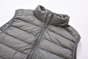 Vente <span class=keywords><strong>chaude</strong></span> en plein air automne hiver nouvelle <span class=keywords><strong>doudoune</strong></span> hommes léger décontracté col mince <span class=keywords><strong>sans</strong></span> manches hommes gilet - Product Image 3