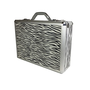Maletín de Aluminio con Compartimento, Maletín Rígido Personalizado para Negocios, Unisex - Product Image 4
