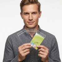 Porte-badge vertical en PVC/PU souple multicolore, personnalisable avec logo imprimé, avec trou pour cordon – Vente en gros