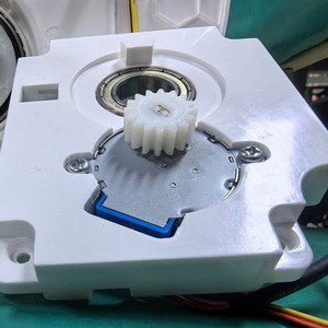 Motor CC 35BYJ46 de 12V 200 para ventilador con montaje en panel, tipo de escobillas de imán permanente - Product Image 3