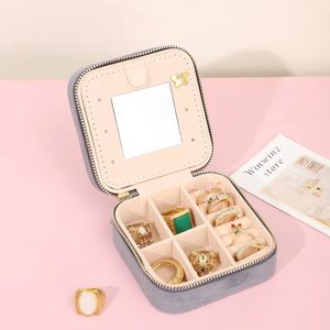 Plush Emerald Velvet Travel Jewelry Box Organizer Small Earring ring case travel leather jewelry organizer box with mirror