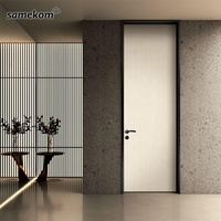 Porte intérieure en bois d'aluminium rustique Porte à double étanchéité Porte à seuil réglable