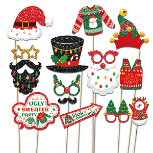 Suministros de fiesta de Navidad Huancai, 45 Uds., suéter feo, accesorios para cabina de fotos con palos, Kit de accesorios de fiesta para decoraciones de fiesta de Navidad - Product Image 2