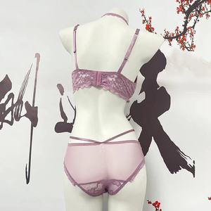 Conjunto de sujetador con cuello halter de encaje morado sexy al estilo francés, popular entre las influencers en línea, top fino y parte inferior gruesa para un look voluptuoso. - Product Image 2