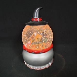 Globo de Nieve con Purpurina y Luces LED RGB de Colores Surtidos para Halloween, 2 5/8 Pulgadas - Product Image 3