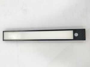 Lámpara LED para Gabinete, Magnética, Temperatura de Color/Brillo Ajustable, Recargable por USB-C, Diseño Moderno, Control Táctil, para Cocina y Armario - Product Image 4