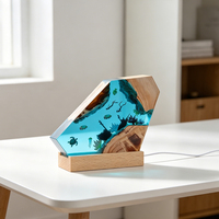 Lampe de bureau en résine fait main, monde sous-marin, tortue, méduse, base en hêtre massif, commande par bouton, changement de couleur, lampe décorative en bois époxy