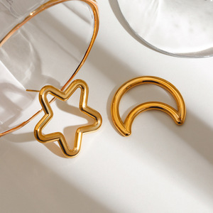 Boucles d'oreilles étoile et lune en acier inoxydable doré, forme géométrique, bijoux tendance pour femmes - Product Image 2