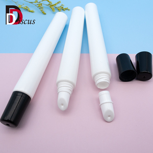 Nhựa mỹ phẩm biểu tượng tùy chỉnh rỗng bán buôn mềm container bóp Lip Gloss Ống Lip Stick ống rỗng mỹ phẩm ống nhựa - Product Image 1